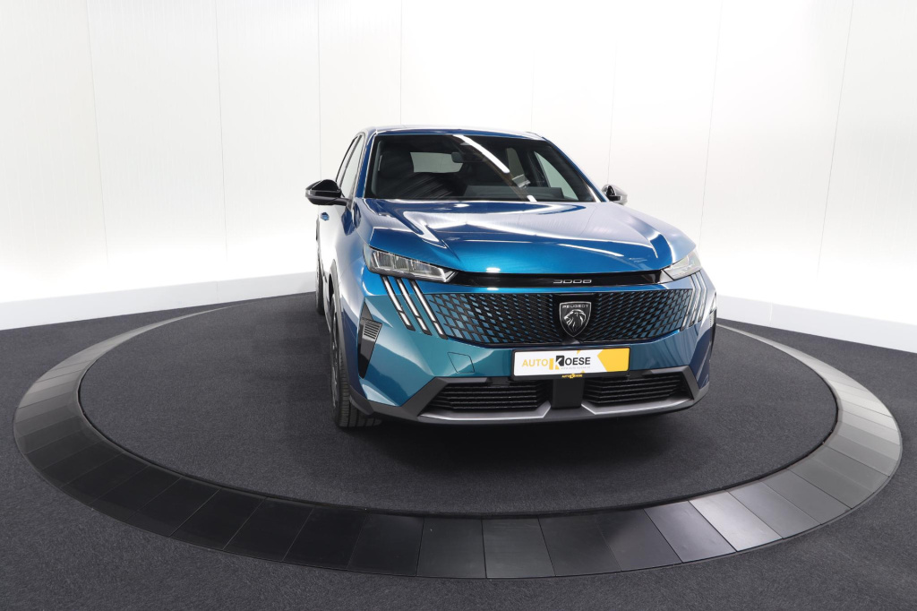 Peugeot E-3008