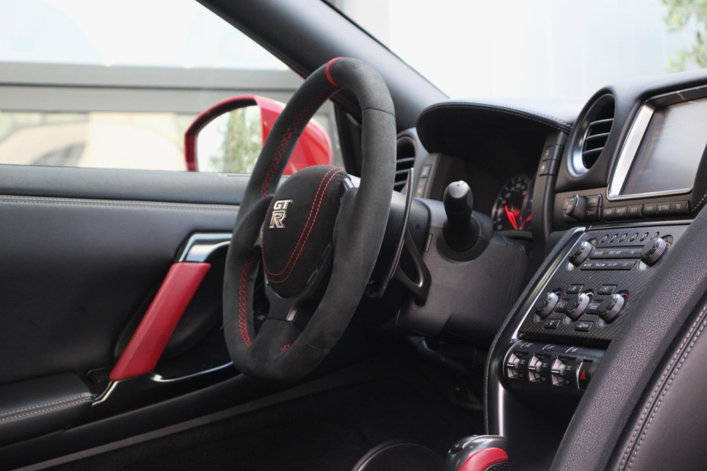 Nissan Gt-r