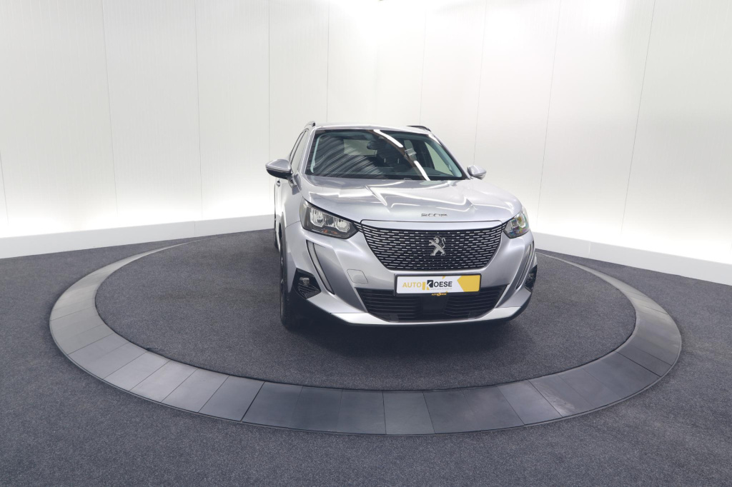 Peugeot E-2008