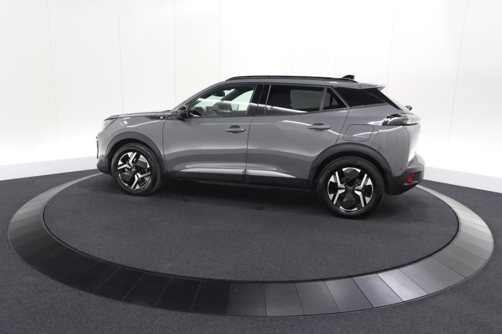 Peugeot E-2008