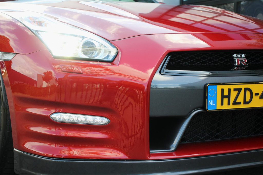Nissan Gt-r