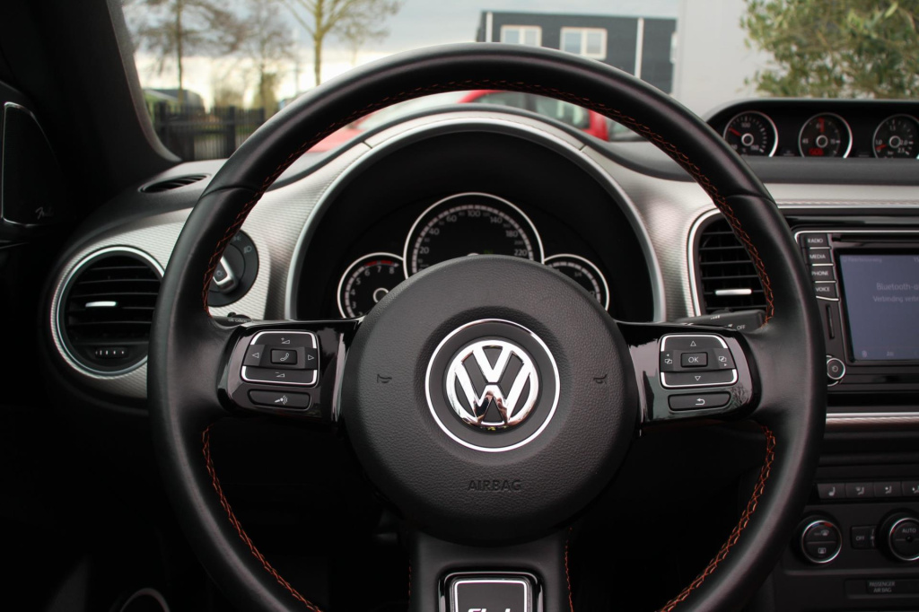 Volkswagen New Beetle