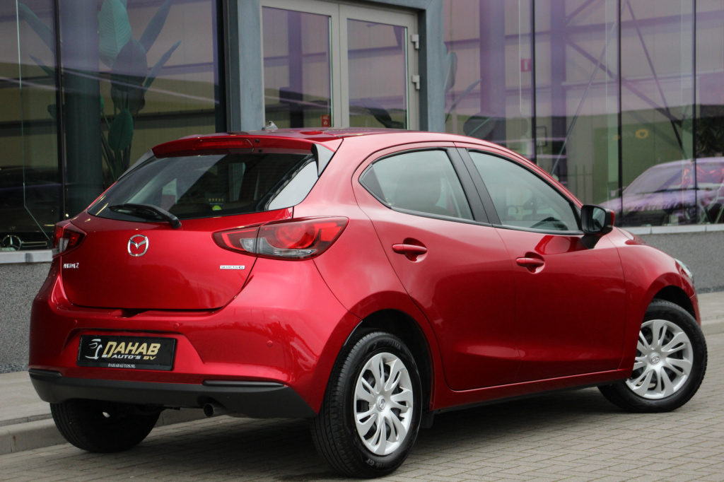 Mazda 2
