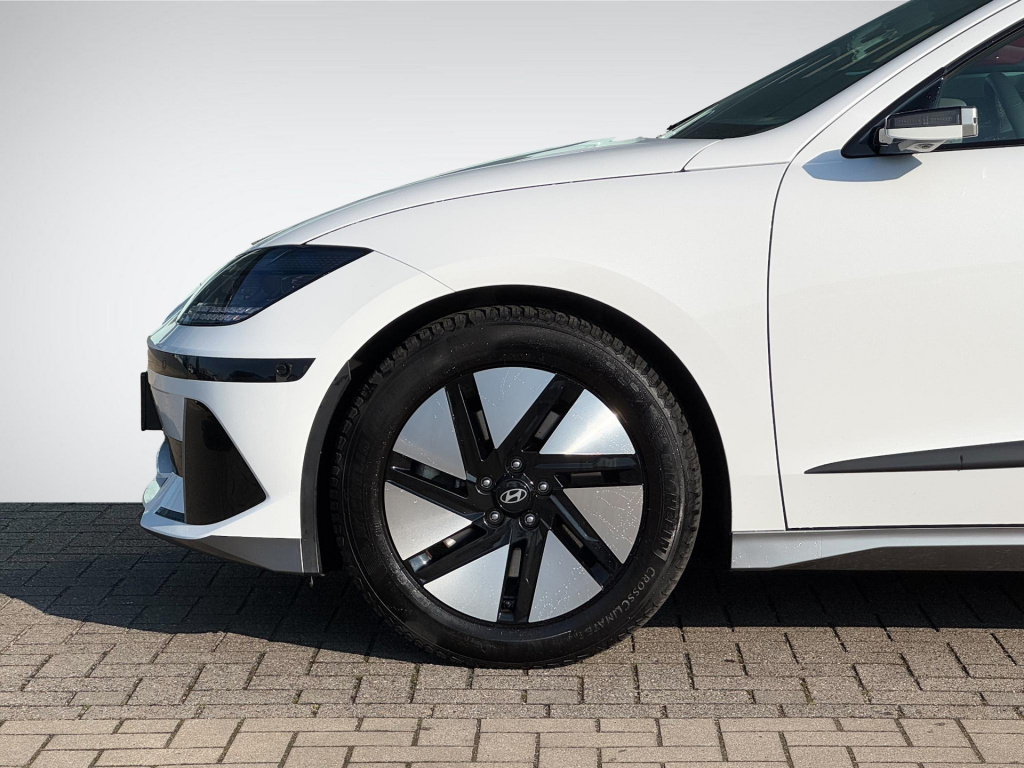 Hyundai Ioniq 6