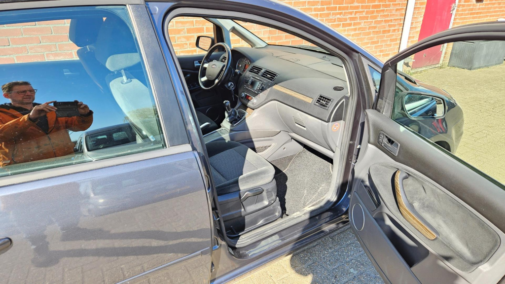Ford C-max