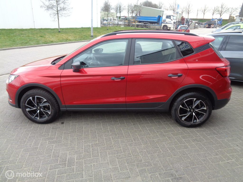 Seat Arona