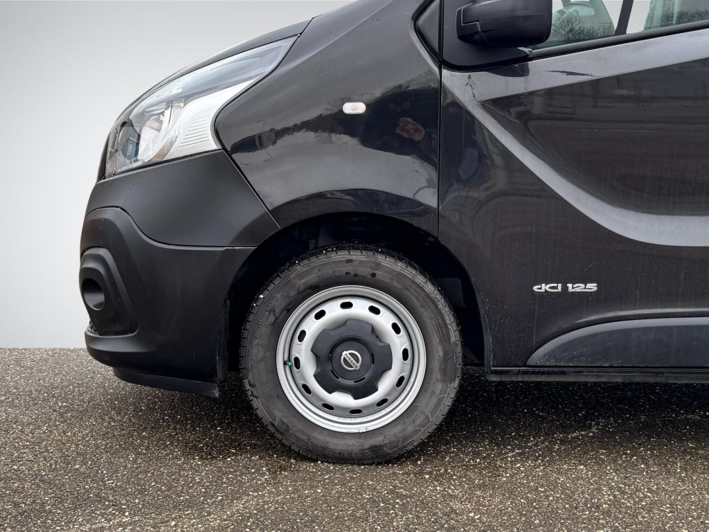 Nissan Nv300