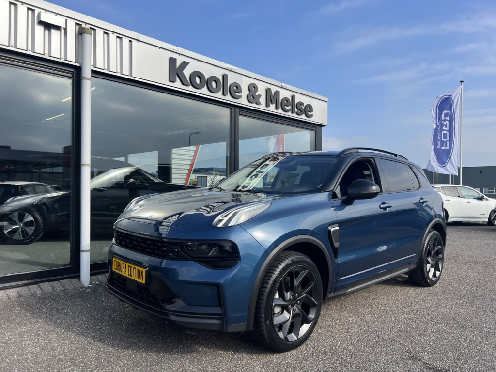Lynk & Co 01