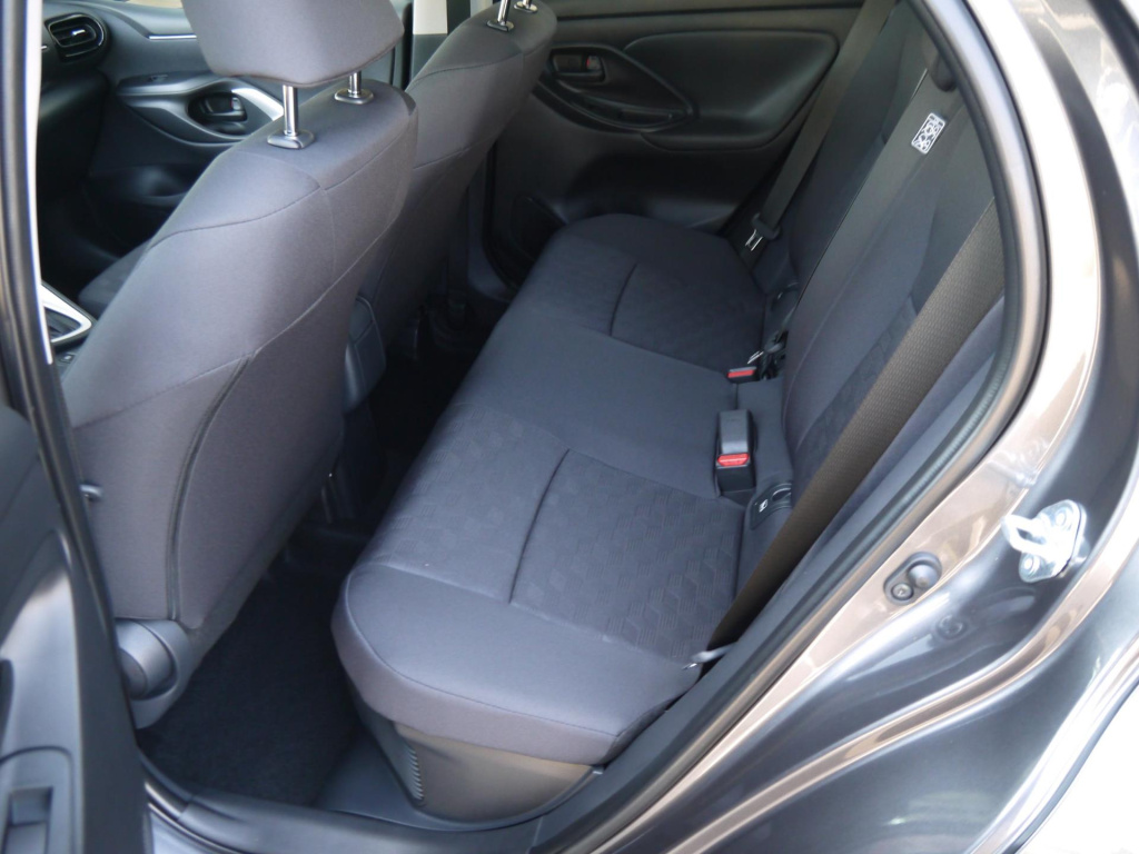 Mazda 2 Hybrid