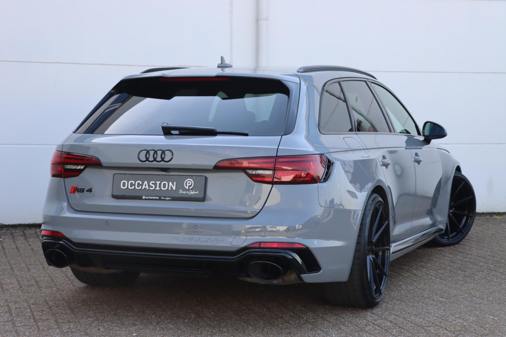 Audi Rs4
