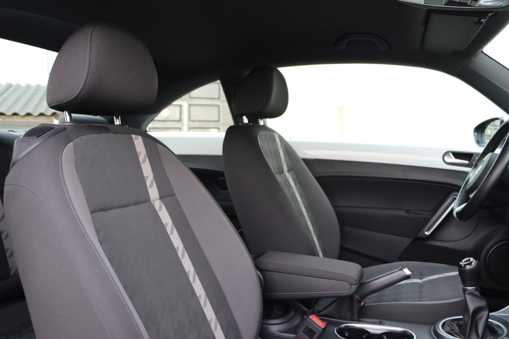 Volkswagen New Beetle