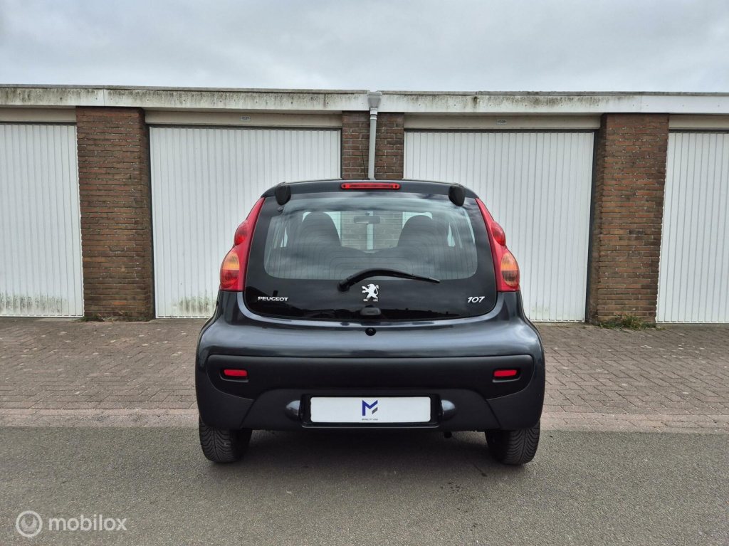 Peugeot 107