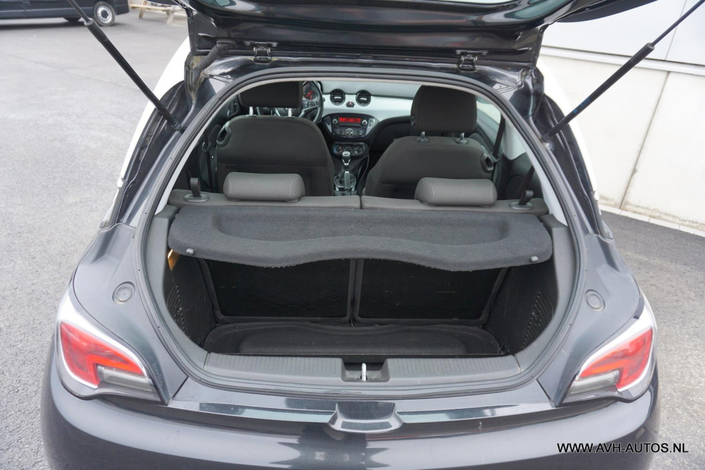 Opel Adam