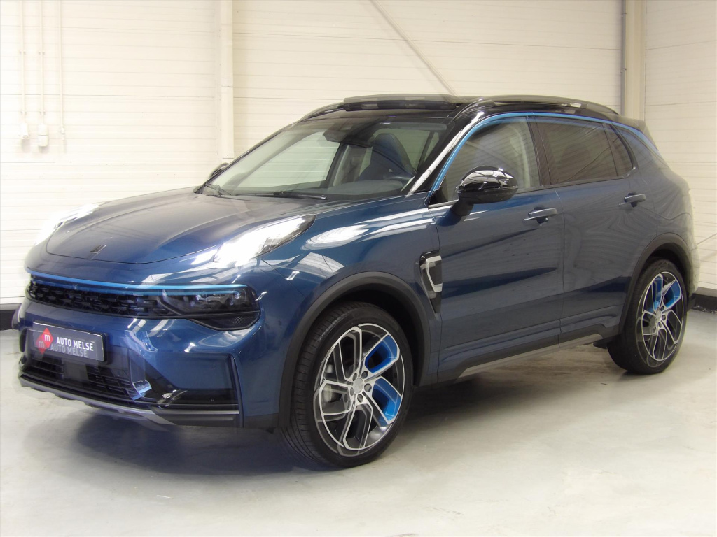 Lynk & Co 01