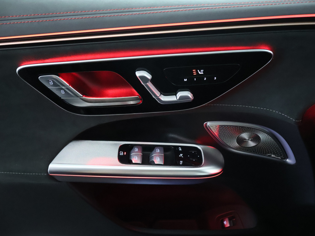 Mercedes-Benz Eqe