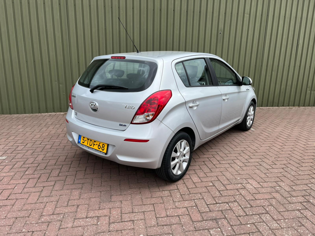 Hyundai I 20