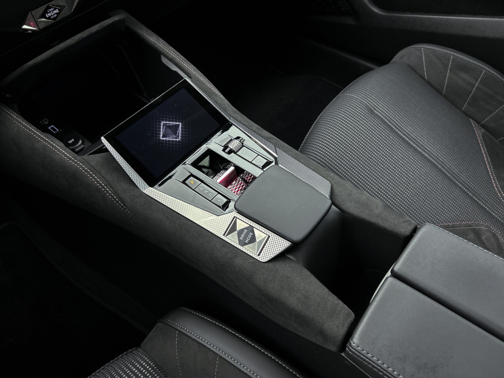 Ds Ds 4
