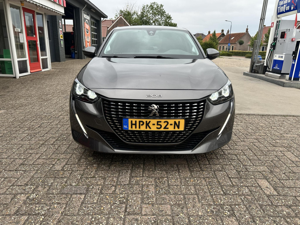 Peugeot 208