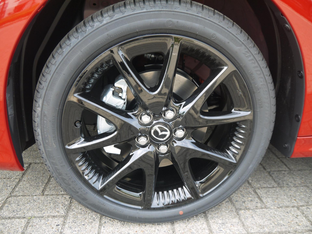 Mazda 2 Hybrid