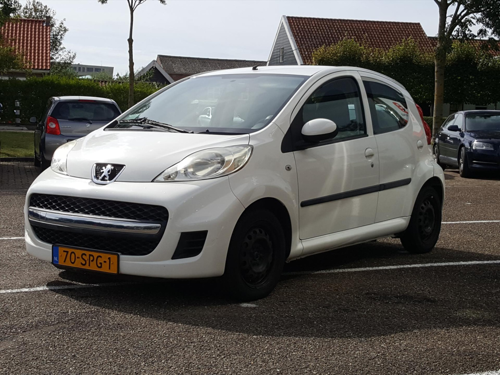 Peugeot 107