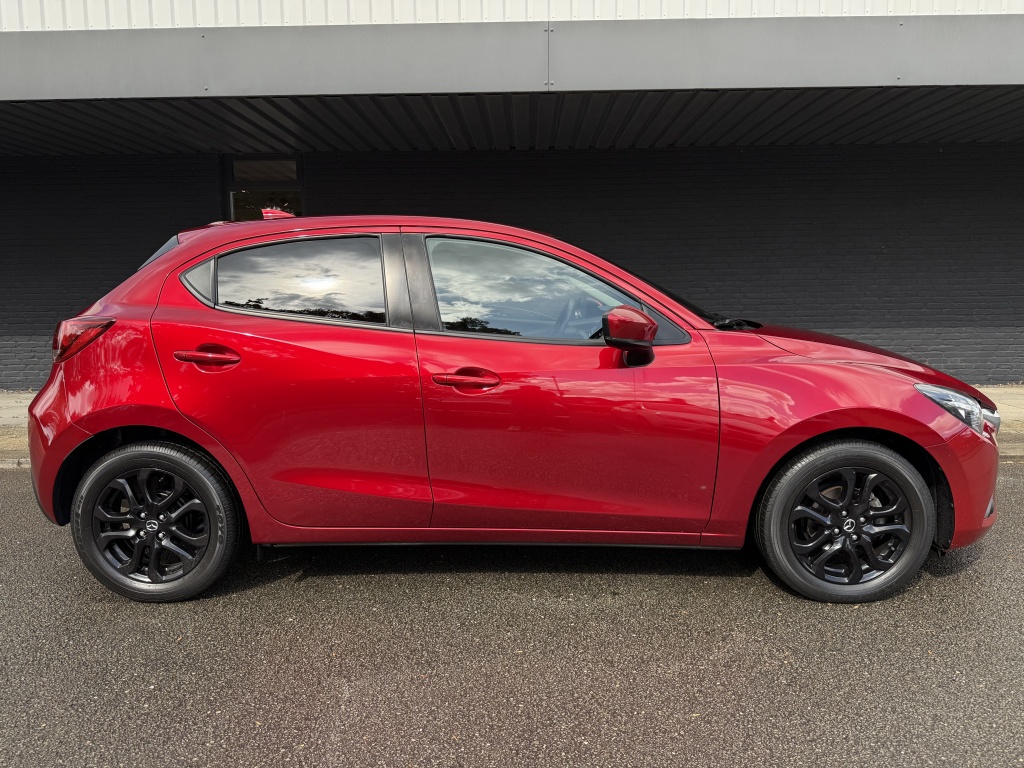 Mazda 2