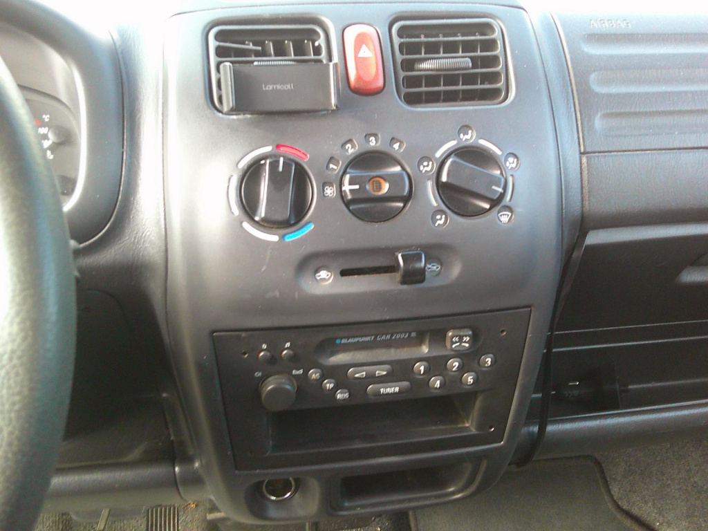 Opel Agila