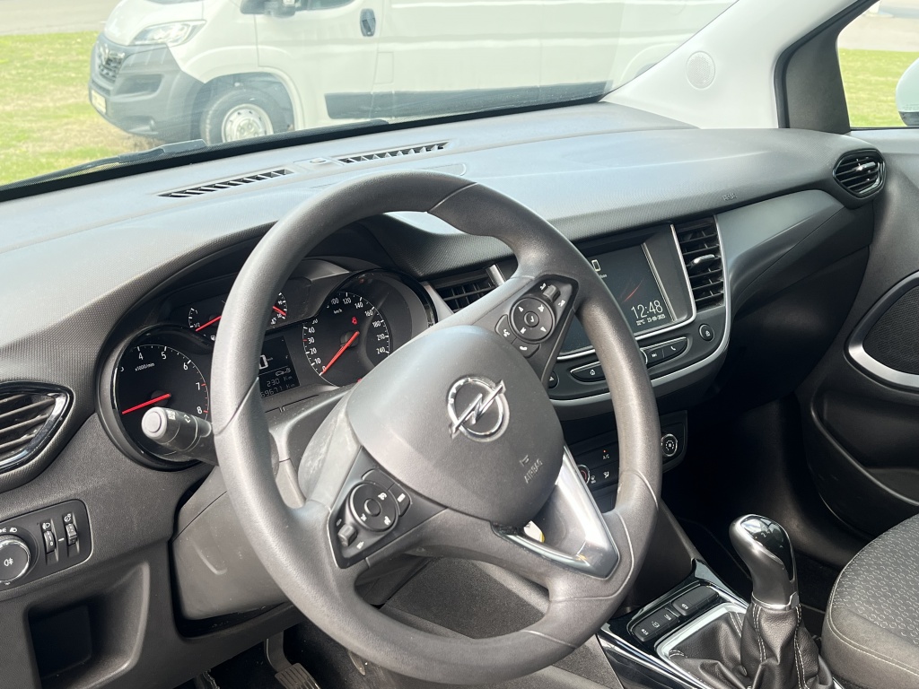Opel Crossland X