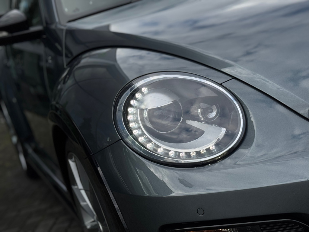 Volkswagen New Beetle