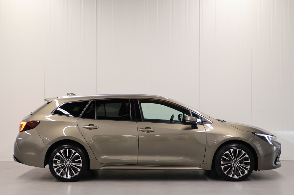 Toyota Corolla Touring Sports