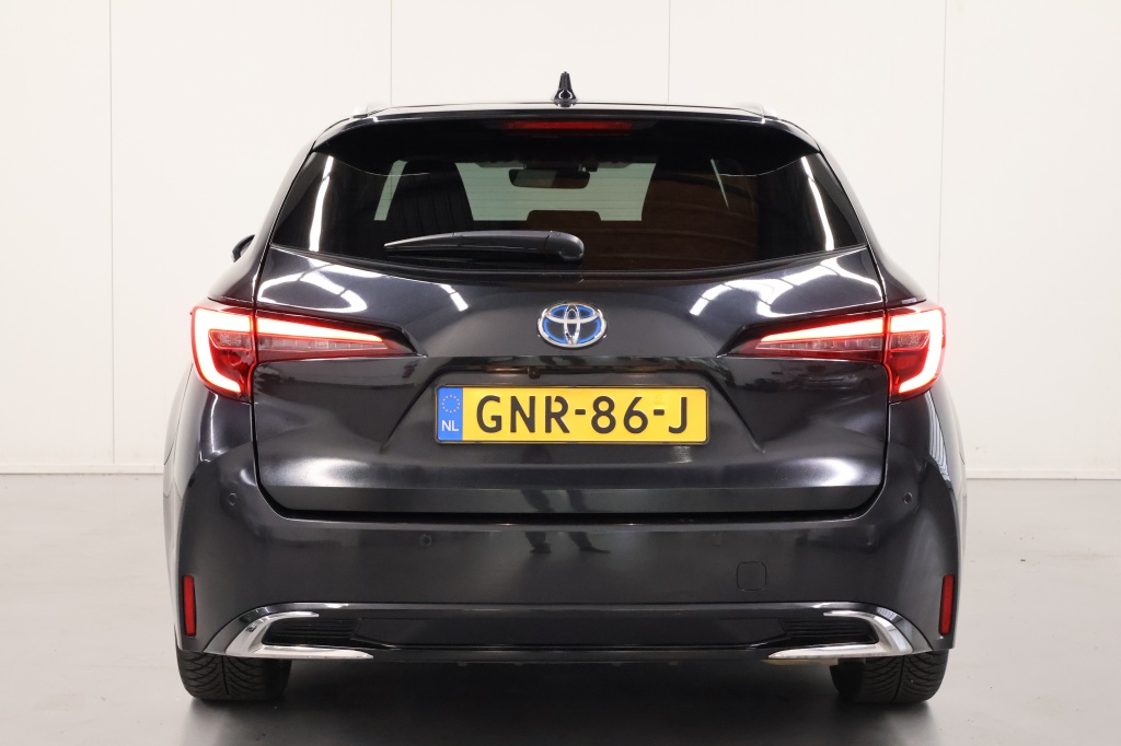 Toyota Corolla Touring Sports