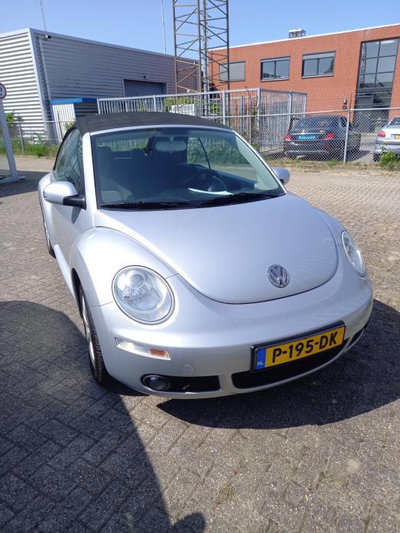 Volkswagen New Beetle