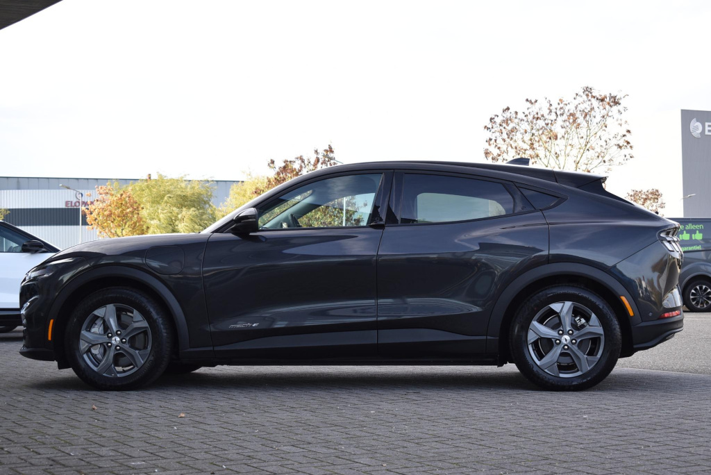 Ford Mustang Mach-e