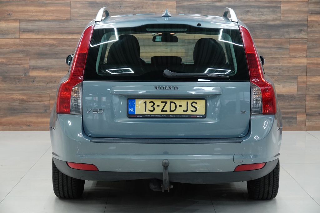 Volvo V50