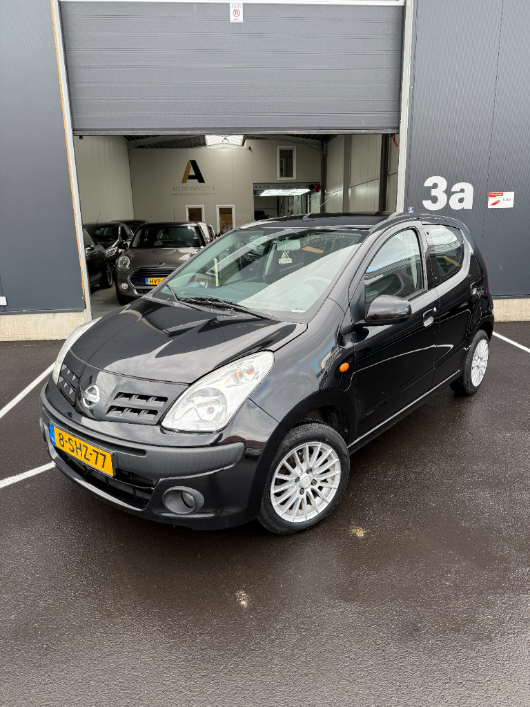 Nissan Pixo