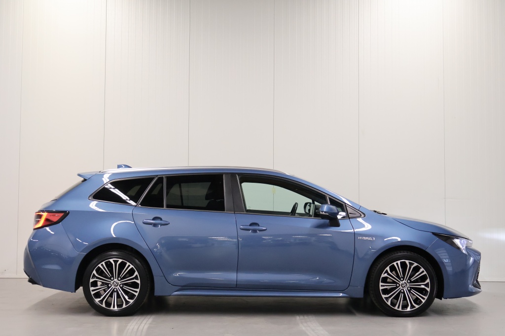 Toyota Corolla Touring Sports