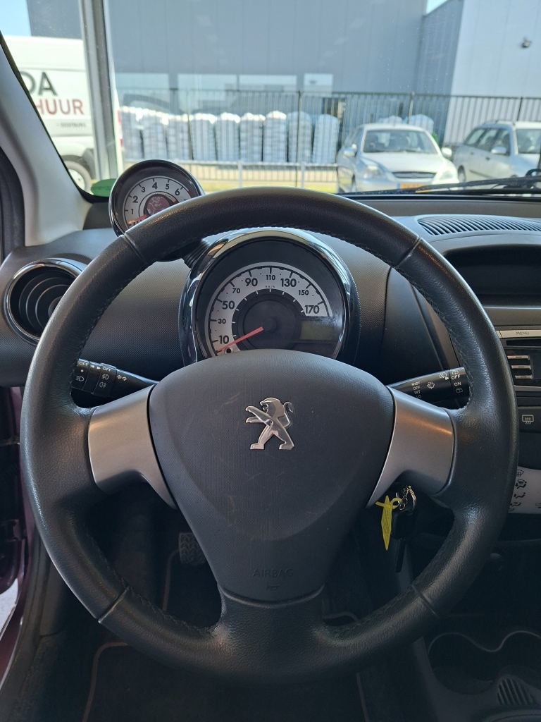 Peugeot 107