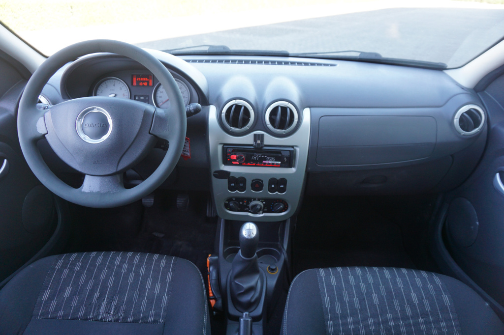 Dacia Logan
