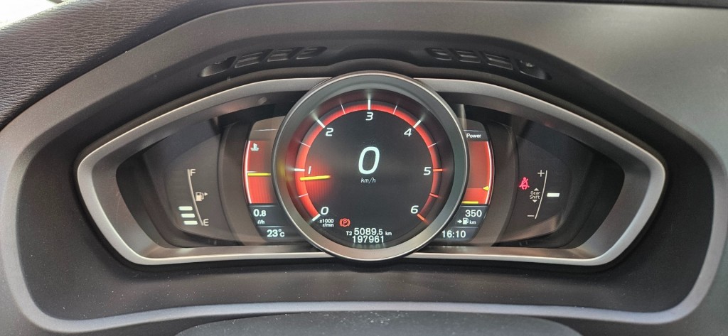 Volvo V40