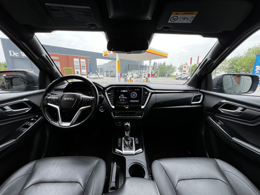 Isuzu D-max