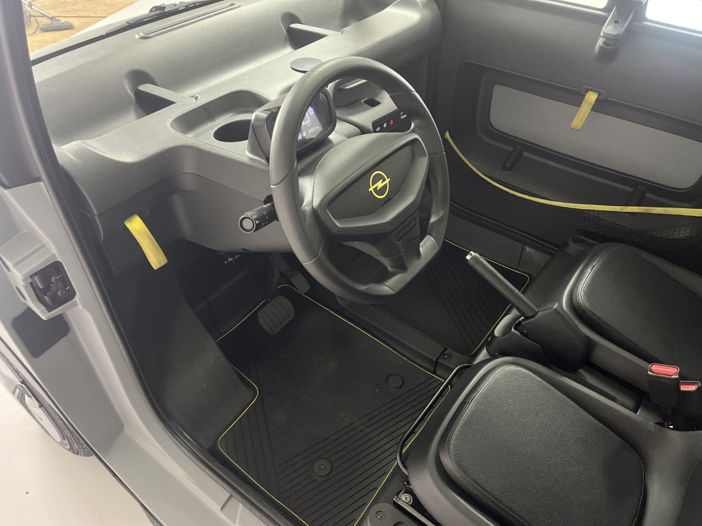 Opel Rocks-e