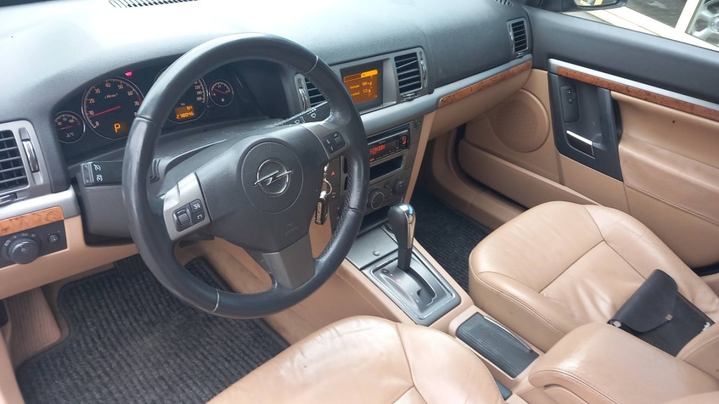 Opel Signum