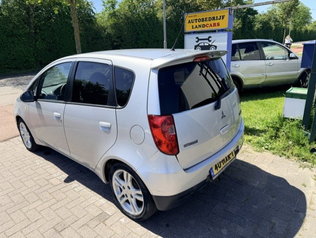 Mitsubishi Colt