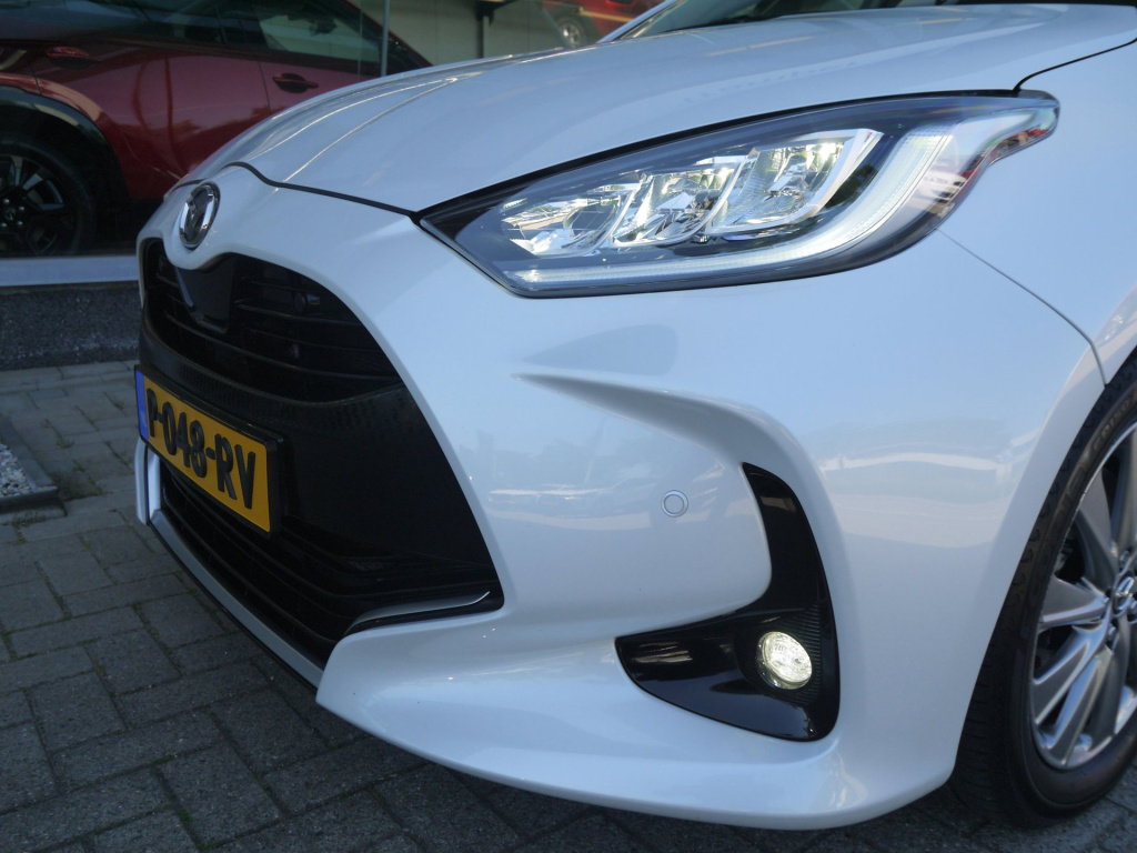 Mazda 2 Hybrid