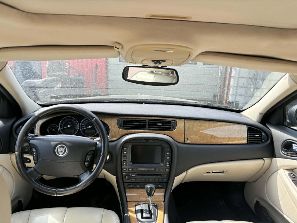 Jaguar S-Type