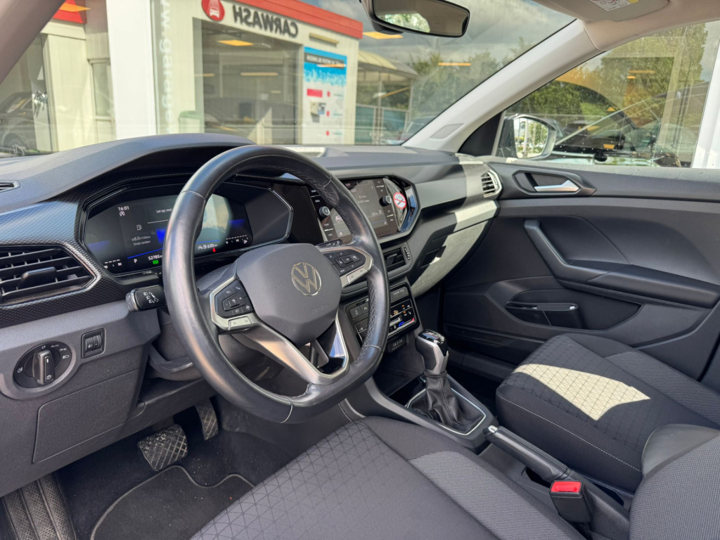 Volkswagen T-cross