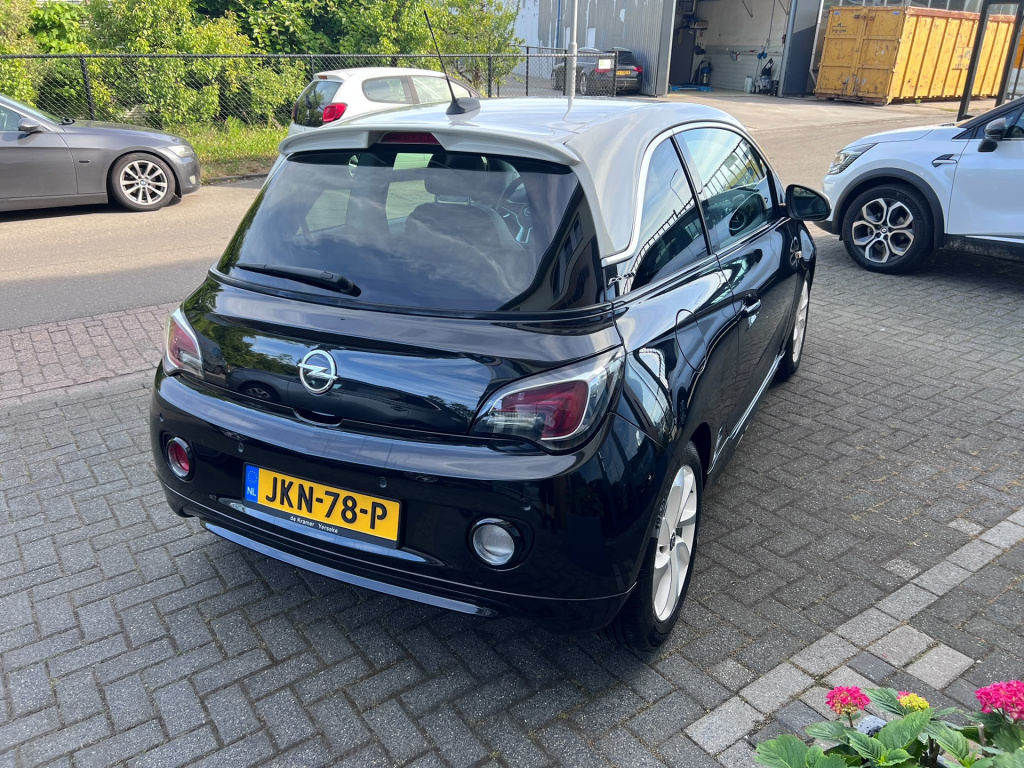 Opel Adam