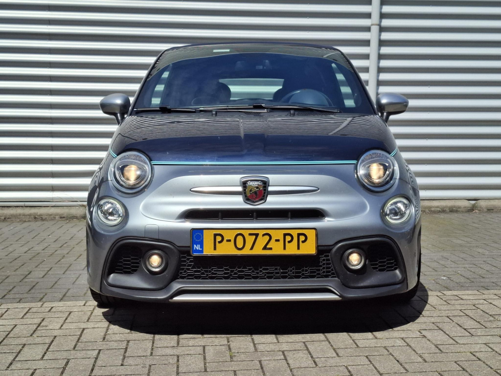Abarth 695