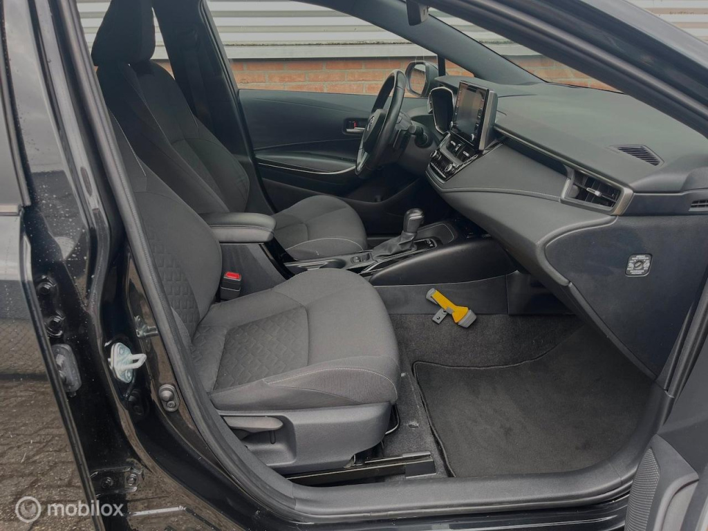 Toyota Corolla Touring Sports