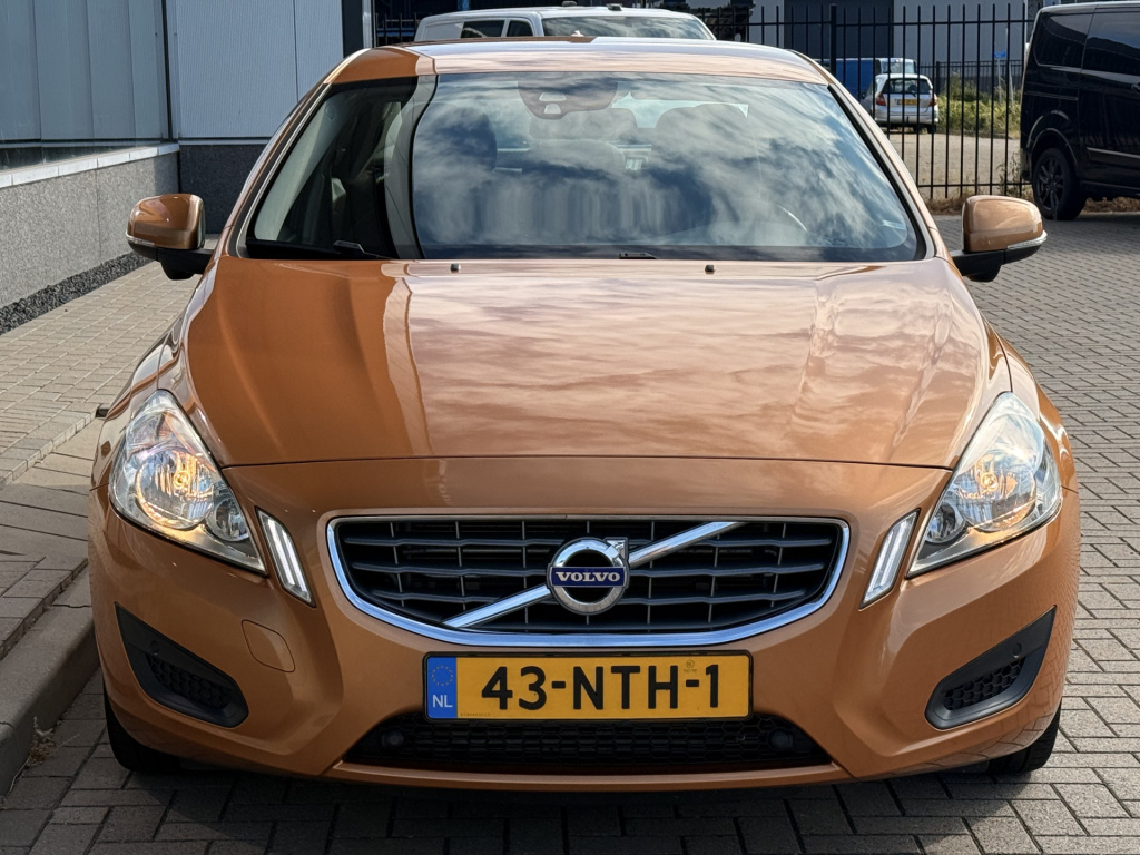 Volvo S60
