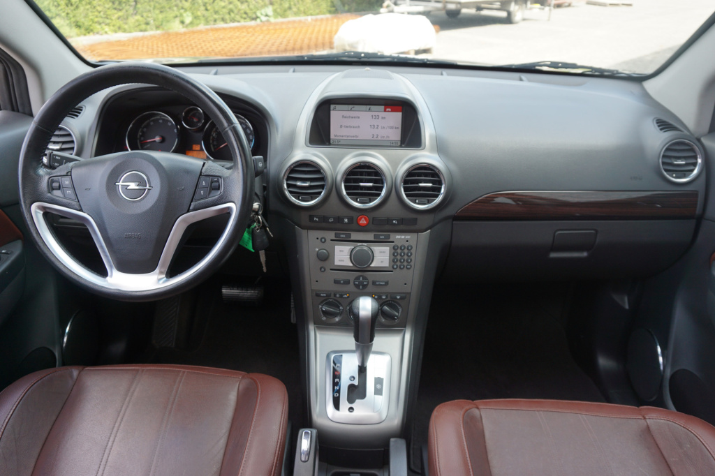 Opel Antara